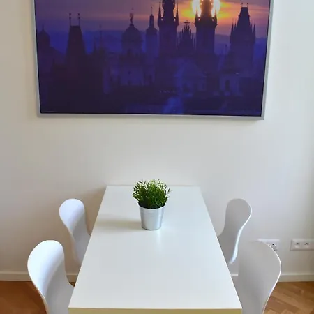 Luxury Ip Pavlova Апартаменты Прага